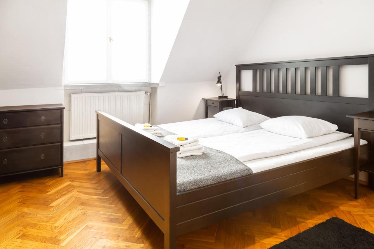 2 Bedroom Apartment, Heart Of Krakow Tomasza St Екстер'єр фото